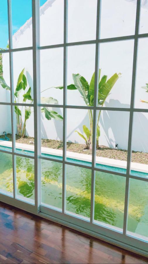 Villa Hikari Bali スミニャック エクステリア 写真